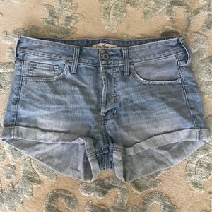 Hollister high waisted button up light wash shorts